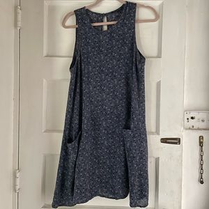 Lightweight dress